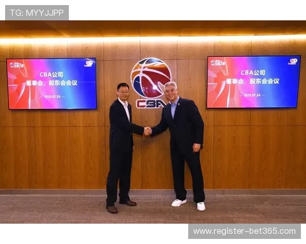 中国篮协携手NBA中国共促发展为男女篮球员提供赴美交流新机遇